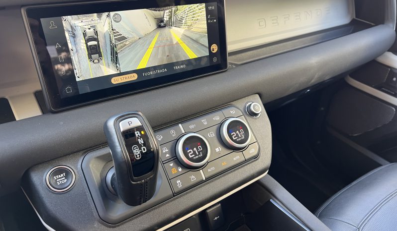 Land Rover DEFENDER 110 3.0 d XS Edition pieno