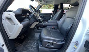 Land Rover Defender 110 3.0d i6 mhev SE awd pieno