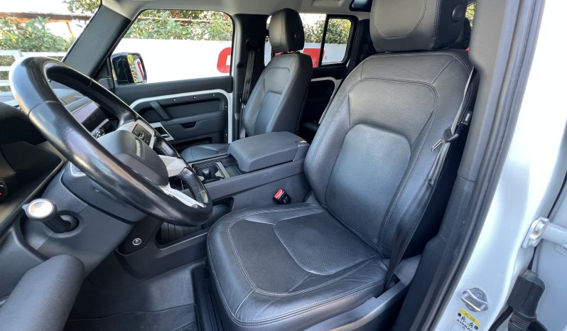 Land Rover Defender 110 3.0d i6 mhev SE awd pieno