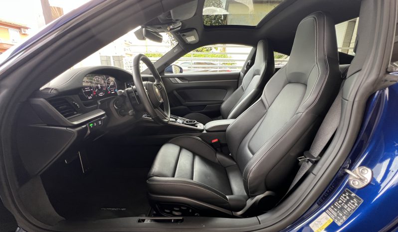 Porsche 992 Coupe 3.0 Carrera pieno