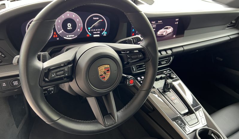 Porsche 992 Coupe 3.0 Carrera pieno