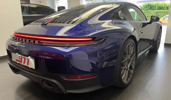 Porsche 992 Coupe 3.0 Carrera pieno