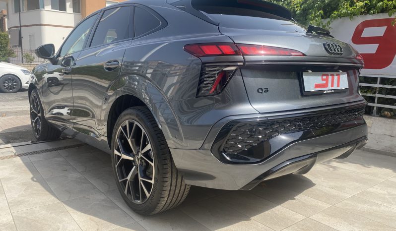 AUDI Q3 Sportback 2.0 TDI S line pieno