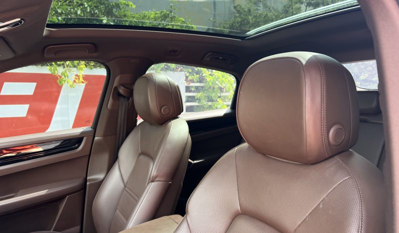 Porsche Cayenne Coupe 3.0 e-hybrid pieno