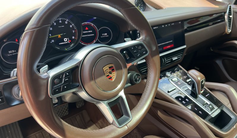 Porsche Cayenne Coupe 3.0 e-hybrid pieno